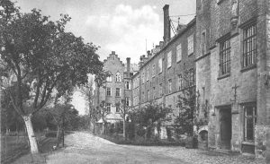 Auch das Bischöfliche Konvikt beherbergte jüdische DPs. /The Episcopalian Seminaryalso accommodated Jewish DPs. (Quelle/Source: Stadtarchiv Dieburg)