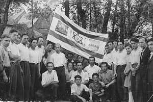 Mitglieder des Kibbuz Lanegew | Members of the Kibbutz Lanegew